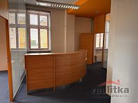 Pronájem kancelářských prostor 117m2 s recepci, Růžová, Opava město - 9CCB65CA-2A8C-497F-8147-65D6427069EC.JPG