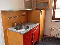 Pronájem podkrovních kancelářských prostor 117 m2, Růžová, Opava město - C60D2F78-6E3C-43B6-AAC9-A58F519CE9BE.JPG