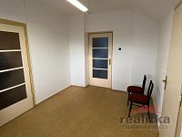 Pronájem haly a kanceláří v Komárově, okr. Opava - WhatsApp Image 2025-10-15 at 18.31.51.jpeg