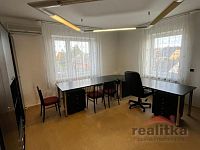 Pronájem haly a kanceláří v Komárově, okr. Opava - WhatsApp Image 2025-10-15 at 18.31.53 (1).jpeg