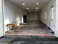 Pronájem haly a kanceláří v Komárově, okr. Opava