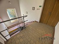 !!! REZERVACE !!! Prodej budovy s obchodními, sklad. a výrobními prostory, ul. Hlavní, Brumovice - IMG_5845.jpg