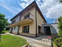 Prodej rodinného domu s garáží a zahradou v Litultovicích, okr. Opava - 20250624_121931.jpg