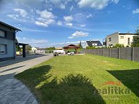 !!! REZERVACE !!! Prodej rodinného domu, bytem 3+kk, garáží a zahradou, ul. Lužická, Opava - IMG_9501-1.jpg