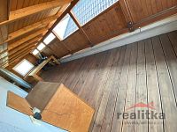 !!! REZERVACE !!! Prodej rodinného domu, bytem 3+kk, garáží a zahradou, ul. Lužická, Opava - IMG_9566-1.jpg