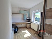 Prodej RD s byty 3+kk, 2+kk, kosmetickým salonem a zahradou na Ratibořské ul. v Opavě. - 20250723_102821.jpg