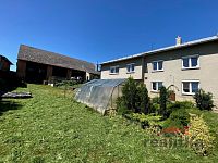 Prodej rodinného domu 5+1 a 1+1 s garáži, hospodářskou budovou a zahradou, Skřipov, okres Opava - IMG_1846-1.jpg