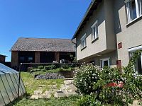 Prodej rodinného domu 5+1 a 1+1 s garáži, hospodářskou budovou a zahradou, Skřipov, okres Opava - IMG_1850.jpg