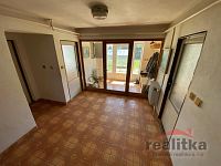 Prodej rodinného domu 5+1 a 1+1 s garáži, hospodářskou budovou a zahradou, Skřipov, okres Opava - IMG_1857.jpg