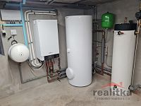 Rodinný dům s garáží a zahradou na ul. Marie Majerové v Hlučíně - 20250901_134556.jpg