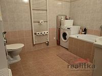 !!!REZERVACE!!!Prodej velkého bytu 2+1, 82m2, se zahradou a parkováním Opava, ul. Nákladní - 20250909_094618.jpg