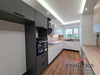 Nové rodinné domy ve Velké Polomi, okr. Ostrava - Město. - 20251002_151029 - kopie.jpg