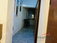 Pronájem k odstoupení plně vybavený bar, Dolní náměstí 11, Opava - PHOTO-2025-10-03-13-37-57 (2).jpg