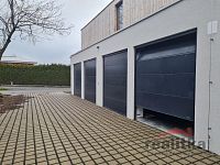 Pronájem dvougaráže na ul. Na Prachovníku, Opava - 20240305_084126.jpg