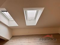 Pronájem podkrovního bytu 2+kk, Litultovice, okres Opava - 33F8AD25-6EF1-48AC-80E4-88B306BEAB49.JPG