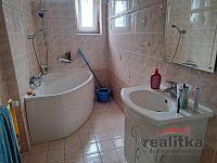 Prodej rodinného domu 3+1 a 2+1 Štítina, okres Opava - 20250915_105137.jpg