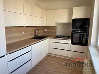 Pronájem bytu 3+kk 75 m2, Opava, ul. Ratibořská