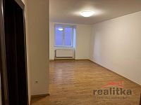 Pronájem bytu 2+1, Oderská, Vítkov - 7b3be388-f184-4069-bd94-7a51084f01c7.JPG