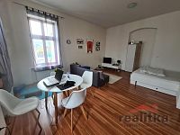 Pronájem velkého bytu 1+1, 51m2 s terasou, Opava ul. Kasárenská - 20220405_162146.jpg