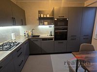 Pronájem hezkého, velkého bytu 3+1, 72m2, s lodžií, Opava, ul. Bílovecká