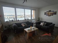 Pronájem hezkého, velkého bytu 3+1, 72m2, s lodžií, Opava, ul. Bílovecká - 20251110_154132.jpg