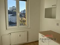 Pronájem hezkého bytu 2+1, 42m2, Opava, ul. Otická - IMG_7206.JPEG