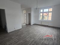 Pronájem bytu 2+kk s balkónem, 61m2, Opava, ul. Palackého