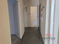 Prodej bytu 3+1, 62m2, s velkou lodžií, Opava,ul. Elišky Krásnohorské - 20250702_162207.jpg