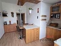 Prodej bytu 2+1, 77m2, se zahradou a parkováním, Opava, Předměstí - 20250909_092829.jpg