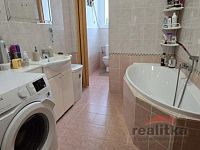 Prodej bytu 2+1, 77m2, se zahradou a parkováním, Opava, Předměstí - 20250909_092938.jpg