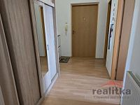 Prodej bytu 2+1, 77m2, se zahradou a parkováním, Opava, Předměstí - 20250909_093028.jpg