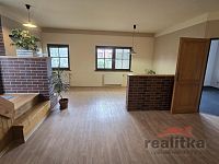 Pronájem bytu 3+kk 85m2, s terasou 15m2 a zahradou, Opava, ul. Hořicova - 20251116_120608.jpg