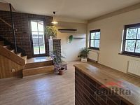 Pronájem bytu 3+kk 85m2, s terasou 15m2 a zahradou, Opava, ul. Hořicova - 20251116_120619.jpg