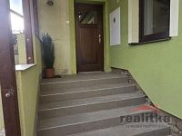 Pronájem bytu 3+kk 85m2, s terasou 15m2 a zahradou, Opava, ul. Hořicova - 20251116_121217.jpg