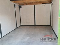 Prodej garáže 19m2, Opava, ul. Čajkovského - 20240827_115309.jpg