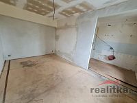 Prodej bytu 3+1 na Krnovské ul. v Opavě - 20251016_135701.jpg