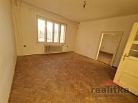 Prodej bytu 3+1 na Krnovské ul. v Opavě - 20251118_145918.jpg