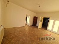 Prodej bytu 3+1 na Krnovské ul. v Opavě - 20251118_145924.jpg