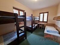 Prodej zavedeného, sportovně rekreačního střediska v Žimrovicích, okr. Opava. - 20251112_091457.jpg