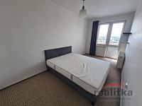 Pronájem bytu 3+1 se 3 lodžiemi, 67m2, Opava, ul. Haškova - 20240710_153525.jpg