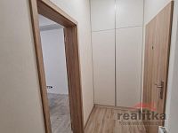 Pronájem bytu 1+1, Husova ul. Opava - 20230113_095129.jpg