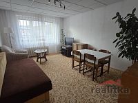 Prodej velkého bytu 3+1, 73m2, s balkónem, zahradou a parkováním, Opava, ul. U Fortny - 20251209_144724.jpg