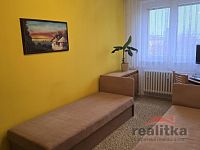 Prodej velkého bytu 3+1, 73m2, s balkónem, zahradou a parkováním, Opava, ul. U Fortny - 20251209_144736.jpg