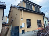 Prodej moderně zrekonstruovaného rodinného domu 4+kk s terasou, ul. Hillova, Opava - IMG_1057-1.jpeg