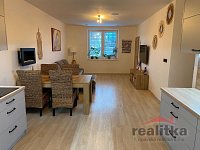 Prodej moderně zrekonstruovaného rodinného domu 4+kk s terasou, ul. Hillova, Opava - IMG_1159.jpeg