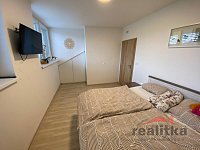 Prodej moderně zrekonstruovaného rodinného domu 4+kk s terasou, ul. Hillova, Opava - IMG_1184.jpeg