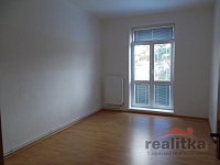 Pronájem velmi hezkého bytu 2+kk, 64m2, se zahradou, Opava, ul. Pekařská - SAM_3918.JPG