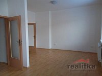 Pronájem velmi hezkého bytu 2+kk, 64m2, se zahradou, Opava, ul. Pekařská - SAM_3921.JPG