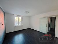 Pronájem bytu 1+1, 38m2, Opava, ul. Těšínská - 20260120_135956.jpg