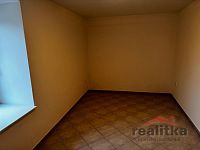 Pronájem bytu 2+kk, Slavkov u Opavy - 860CF3EB-07C1-47B6-9BDE-88C5F738A8F8.JPG